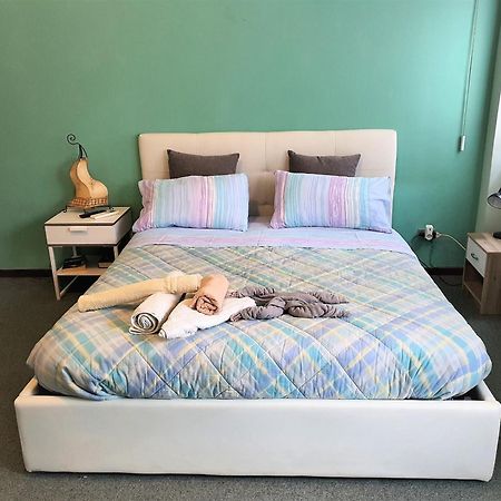 Studio Luna Apartments Milano Ngoại thất bức ảnh