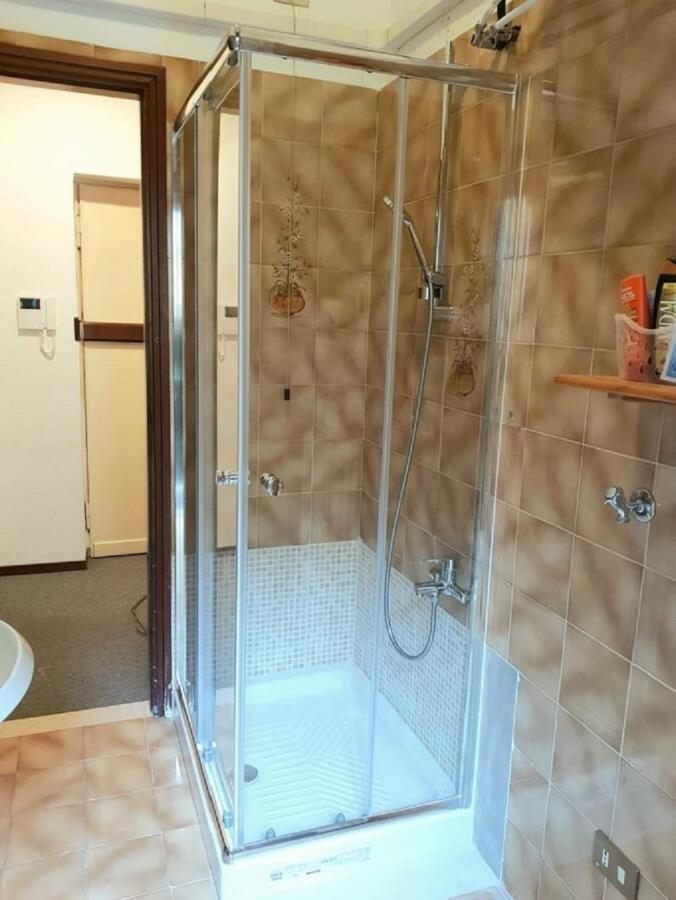 Studio Luna Apartments Milano Ngoại thất bức ảnh