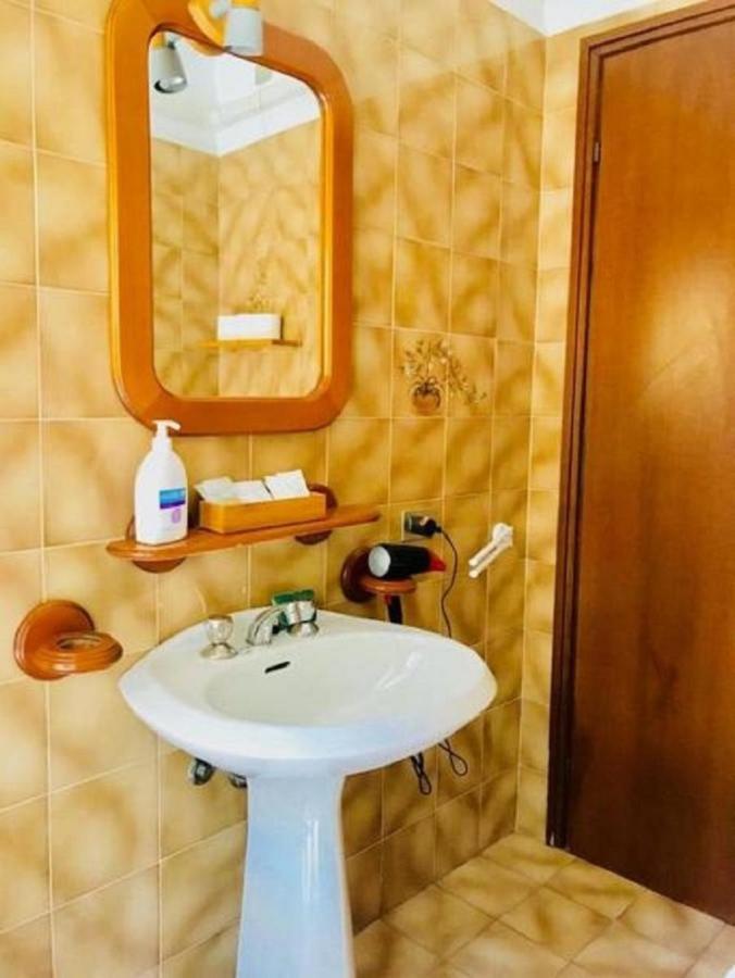 Studio Luna Apartments Milano Ngoại thất bức ảnh